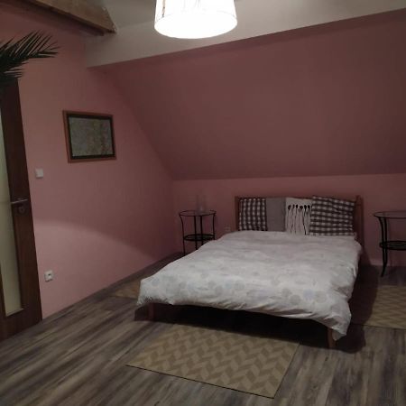 Luxury Accommodation Near Prague Airport Středokluky Exteriör bild